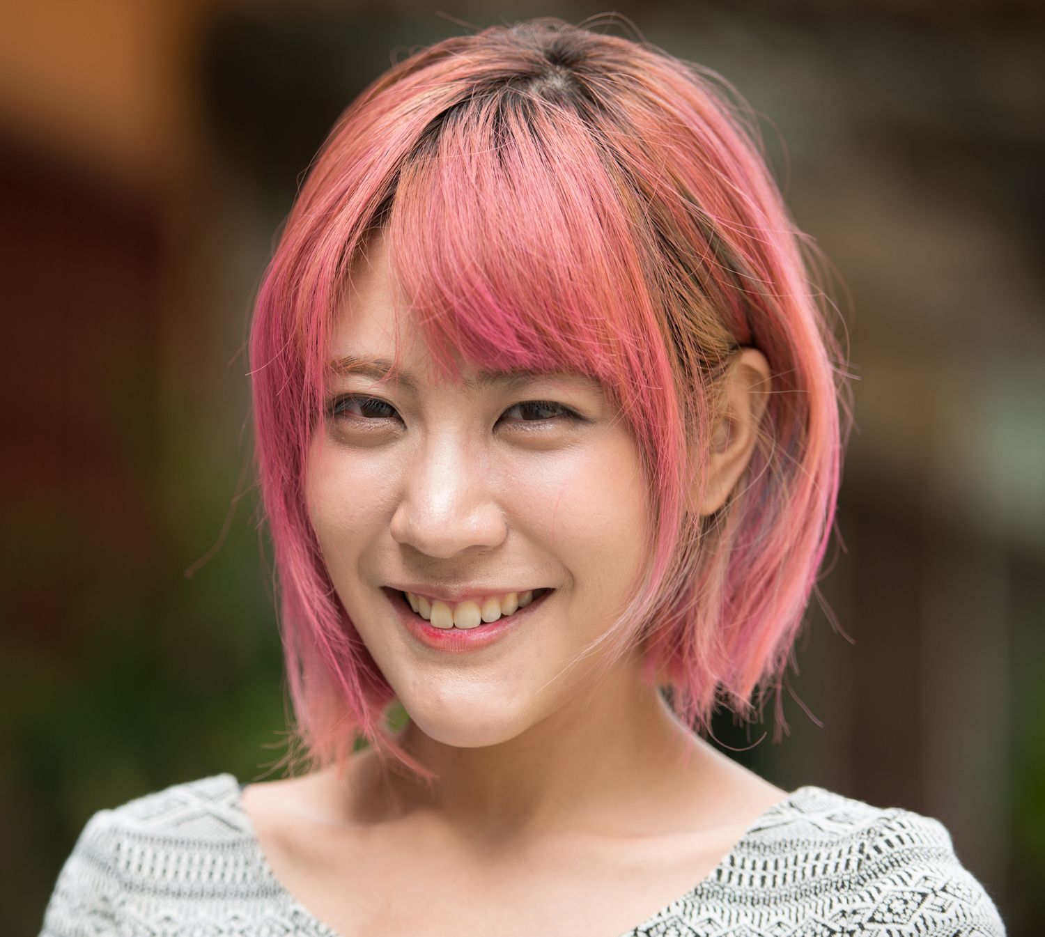 ย้อมผมสีอะไรดี? ให้สวยอินเทรนด์ ดูสไตล์ย้อมสีผมให้เข้ากับทุกลุคทุกสไตล์