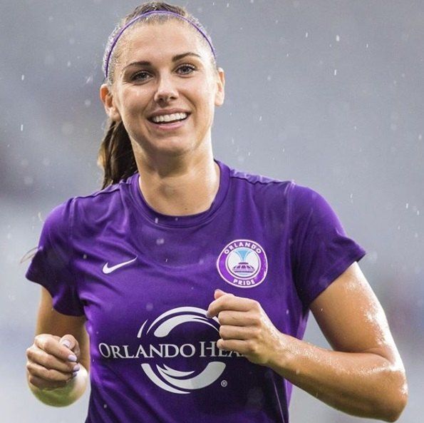 อเล็กซ์ มอร์แกน Credit: instagram.com/alexmorgan13/)