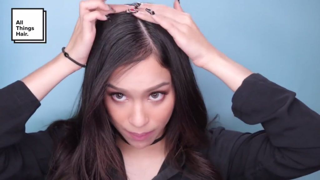 ผู้หญิง เอเชีย ไว้ผมยาว ผมประบ่า ทำผมเกล้า ออกงานทางการ