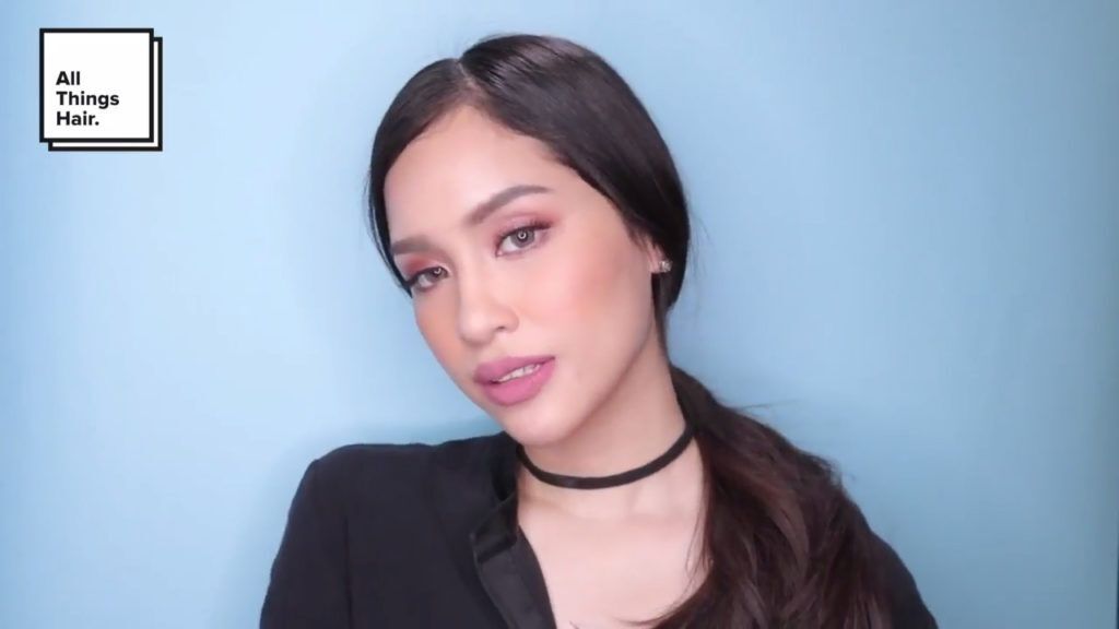 ผู้หญิง เอเชีย ไว้ผมยาว ผมประบ่า ทำผมเกล้า สุภาพ ออกงานทางการ