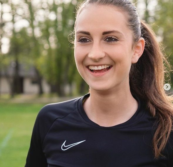 ซาร่า แดบริตซ์ (Credit: instagram.com/sara.daebritz13)