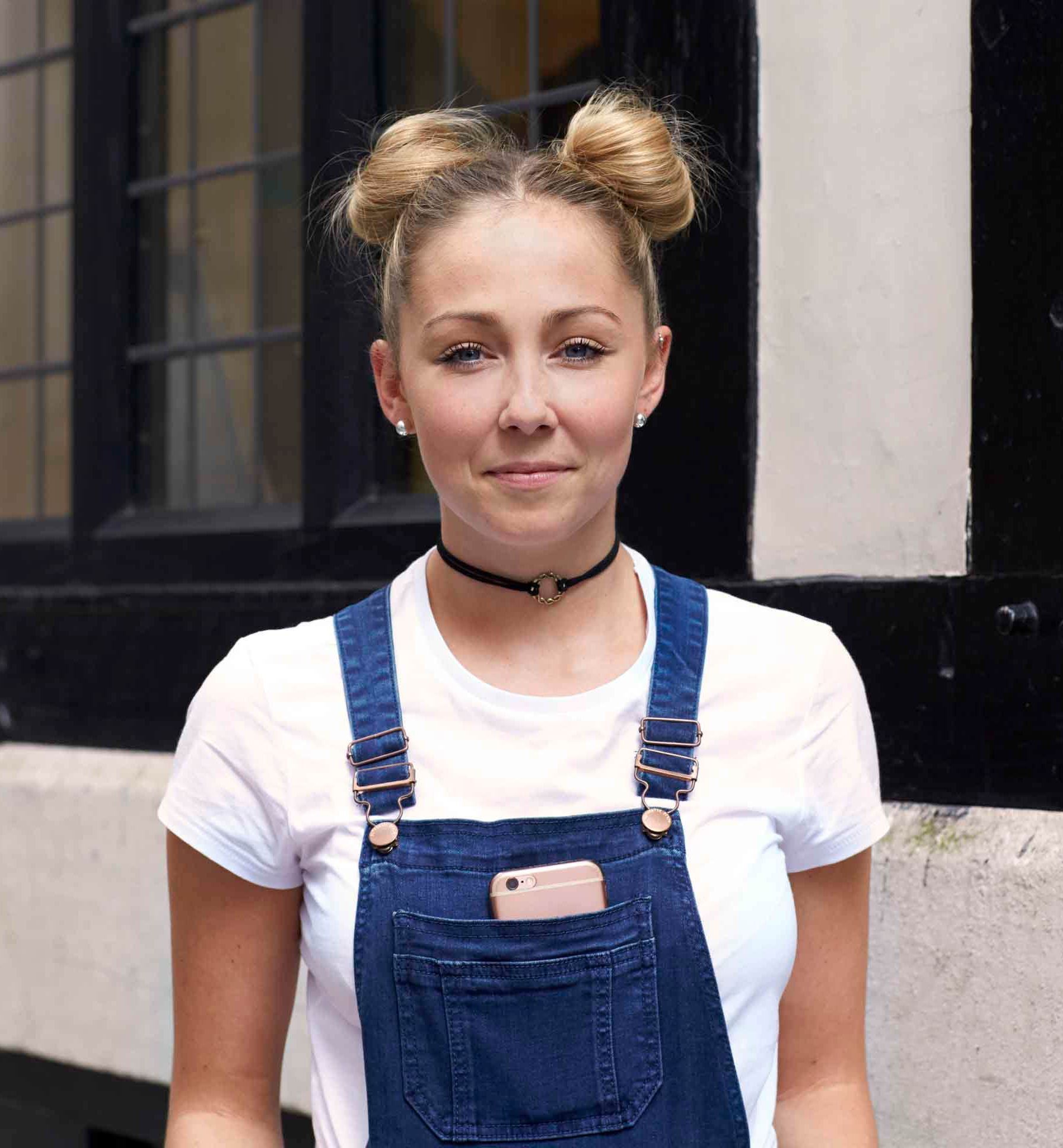 ไอเดียเกล้าผมมวยสูงแบบง่ายๆ แค่บิด มวย ม้วน ก็สวยชิคได้ไม่ซ้ำวัน