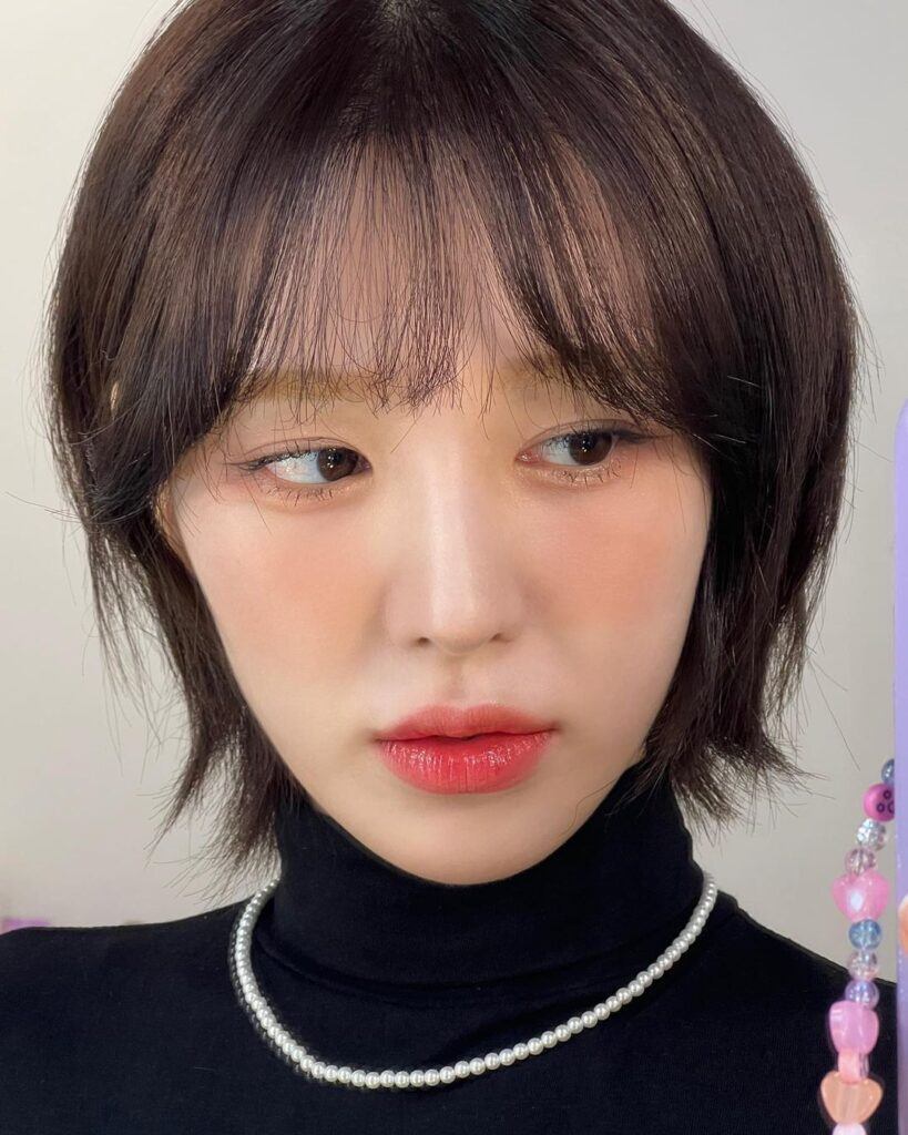 Wendy Red Velvet ไว้ผมสั้นสีดำ ทรงผมสั้น เกาหลี