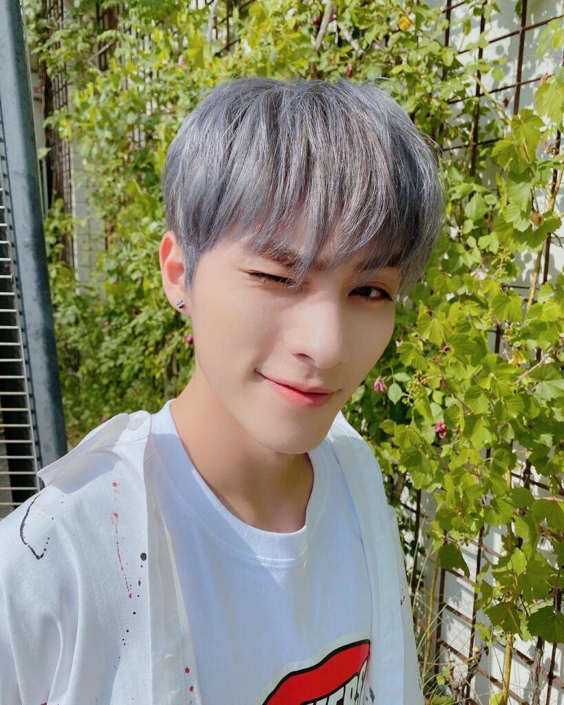 MenSilverAsh_djxiao_888 819x1024