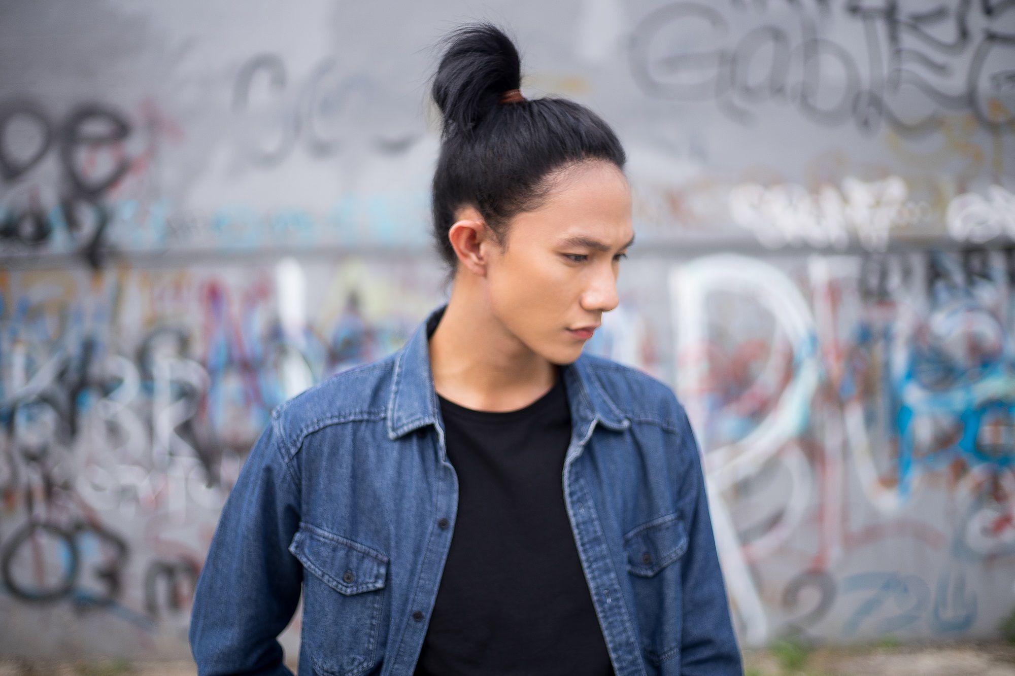 ผู้ชายผมยาว