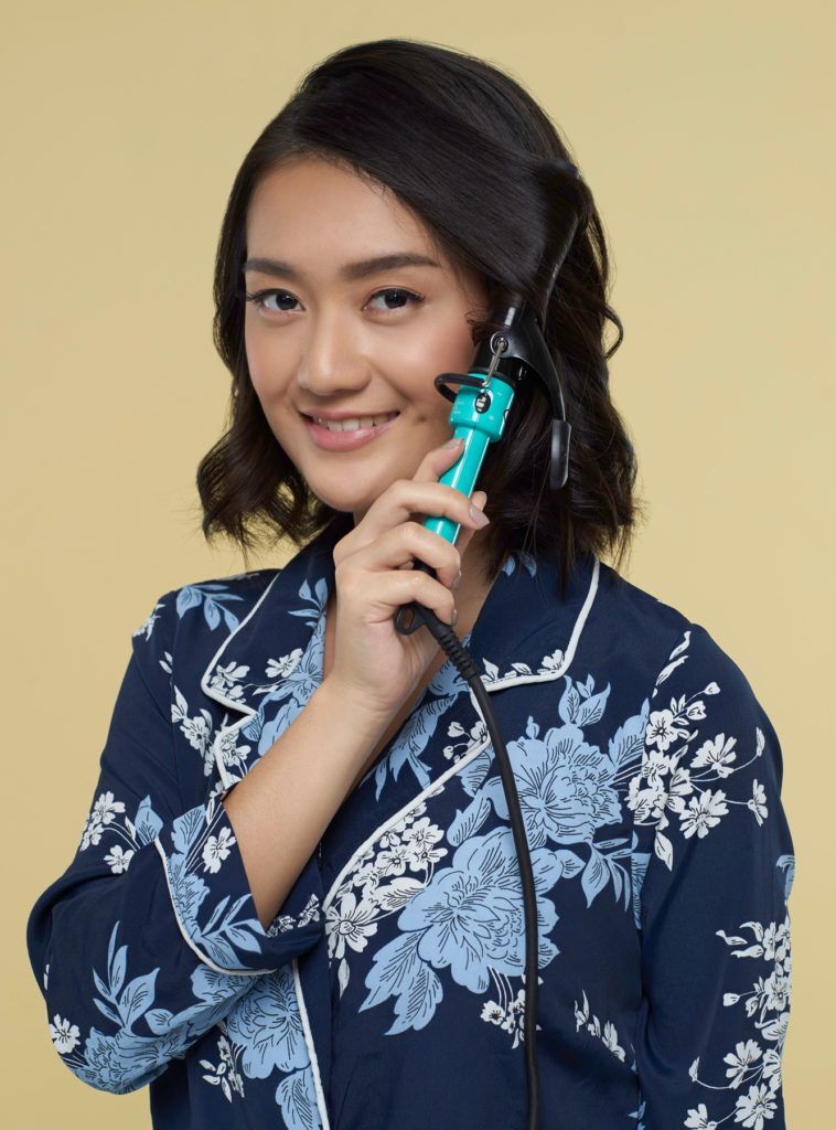 ผู้หญิงผมสั้น ทรงผมสั้น ผมบ๊อบ ดัดผมบ๊อบ ผมมีวอลลุ่ม