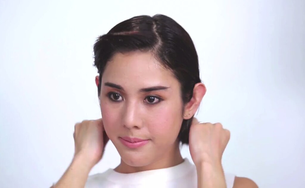 ทรงผมสั้นผู้หญิงเท่แบบWetLookเซ็ตปลายผม