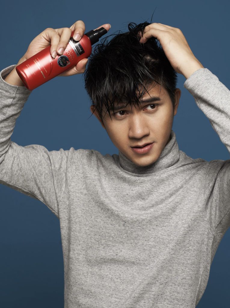 ทรงผมคอมม่า comma hair ทรงผมชายสไตล์เกาหลี ทรงผมชายเท่ๆ ผู้ชายผมสั้น วิธีเซ็ตผม