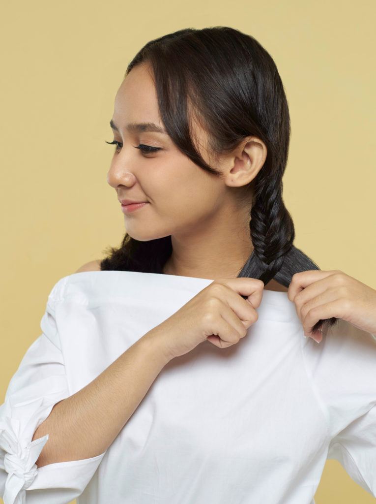 ผมสั้น ผมประบ่า เปียคู่ เปียสองข้าง เปียก้างปลา