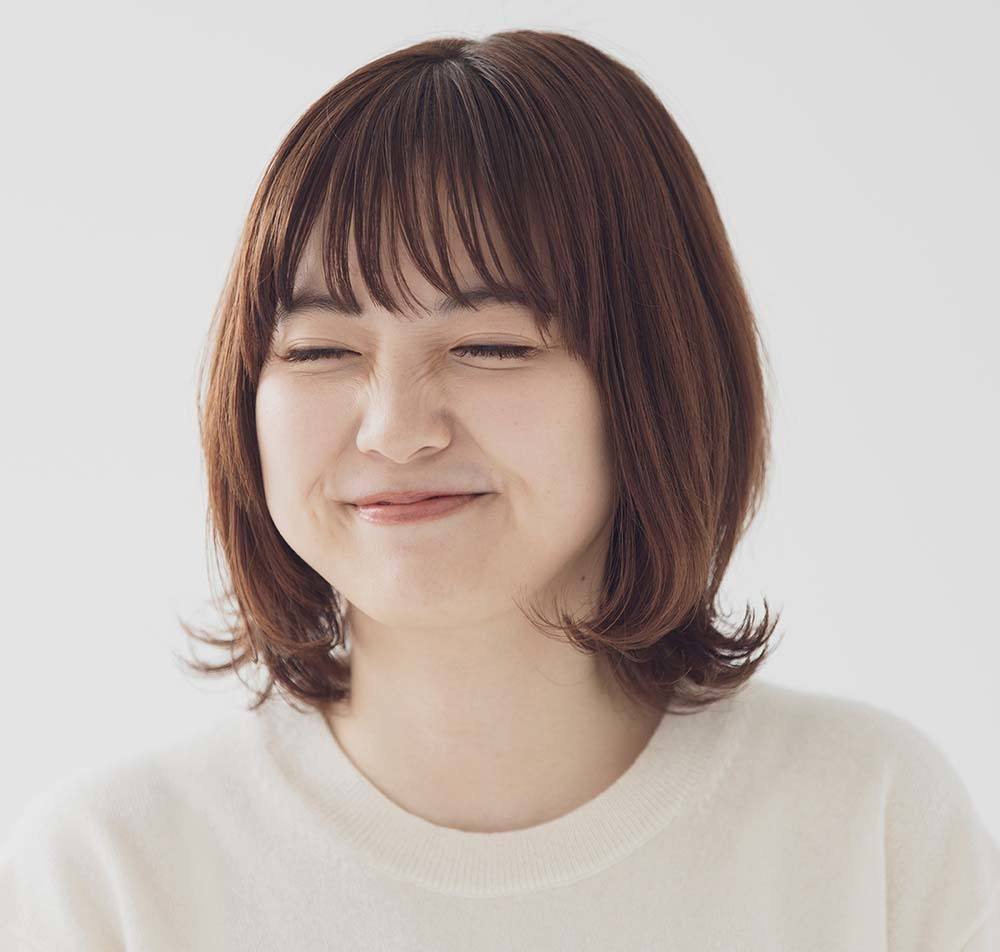 ผมบ๊อบปลายงอนกับหน้าม้าซีทรู (Credit: Rex by Shutterstock)