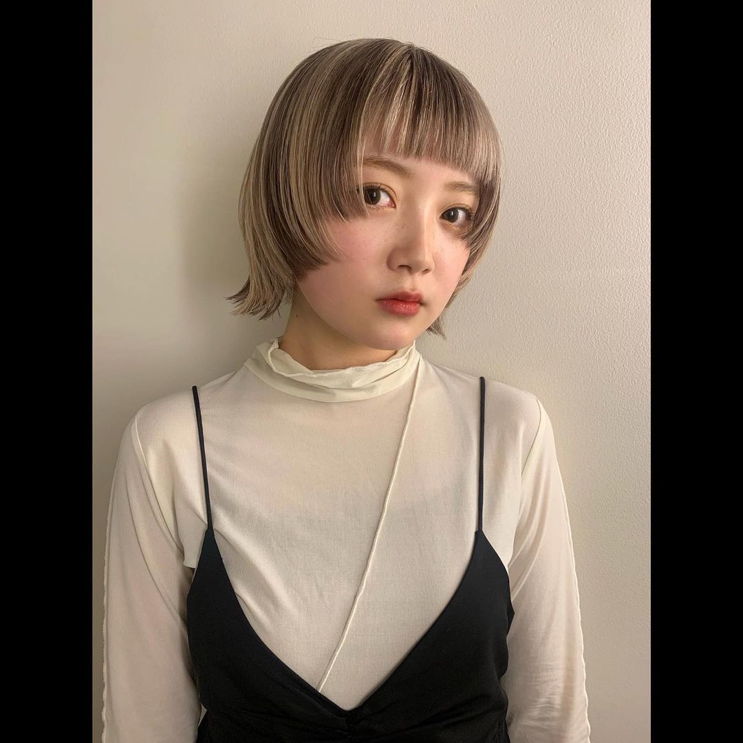 ผู้หญิงญี่ปุ่น ตัดผมสั้น ฮิเมะคัท  ทำสีบลอนด์