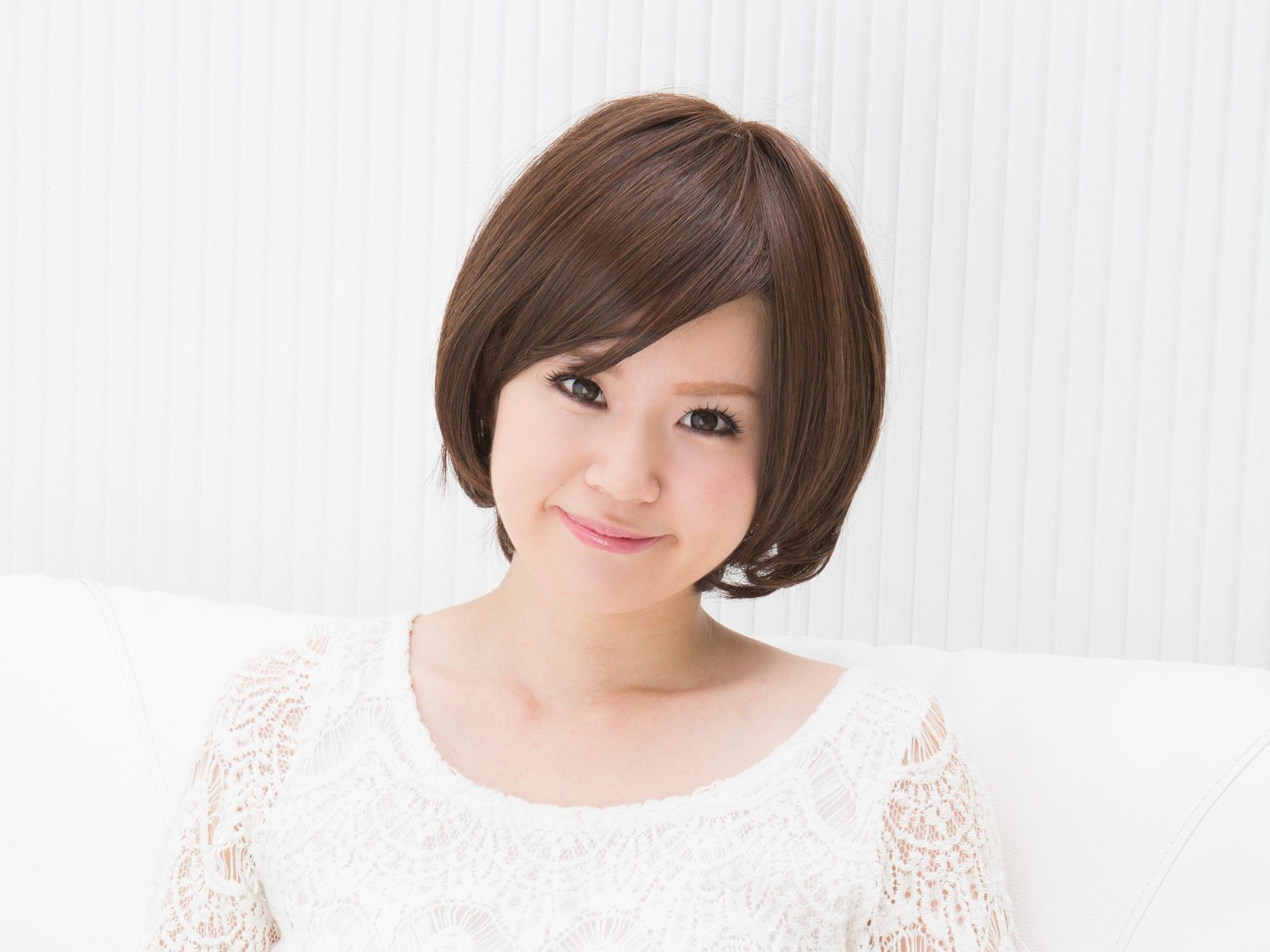 ผมบ๊อบหน้าม้า สั้น(Credit: shutterstock)