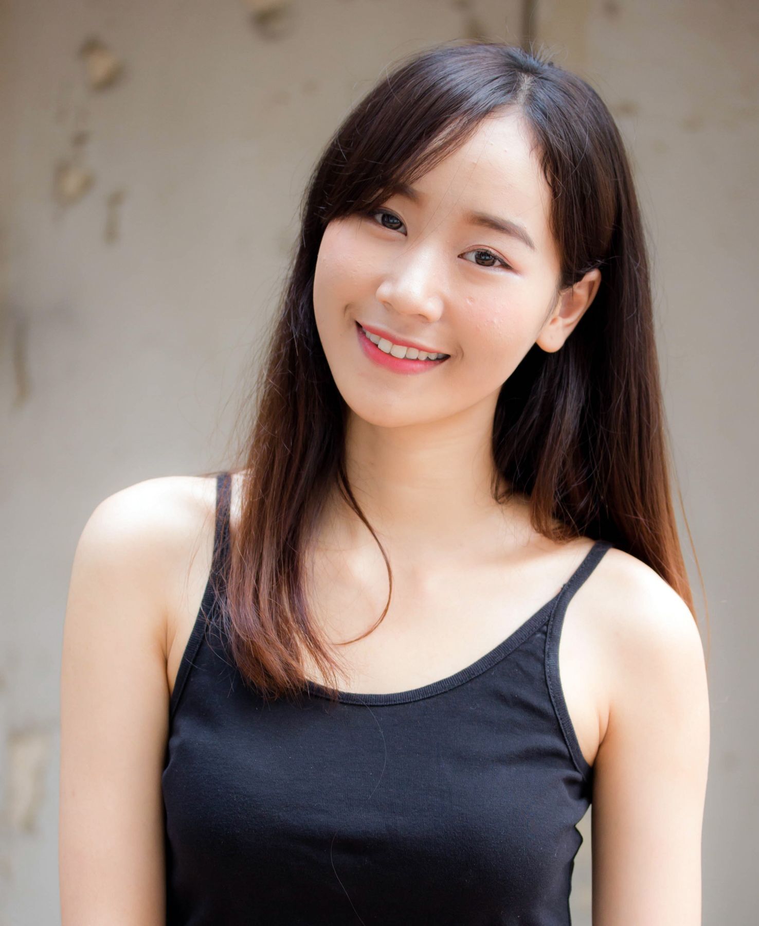 รูปหน้ากลม (Credit: Rex by Shutterstock)