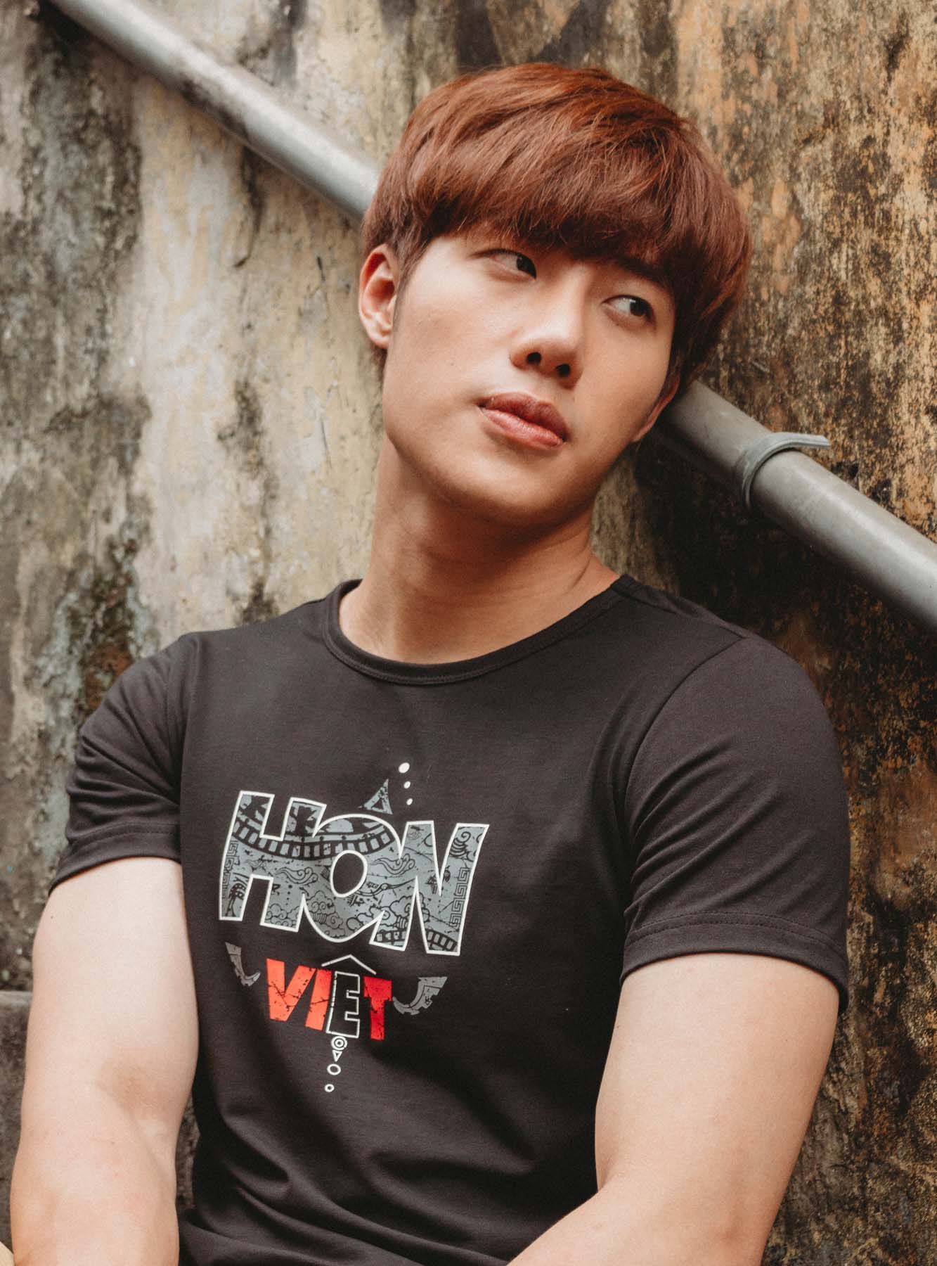 ผู้ชายเอเชีย ทรงผมหัวเห็ด Two Block