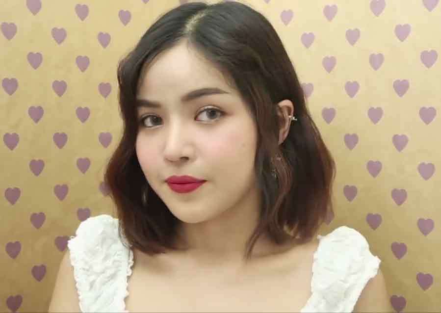 อินฟลูเอนเซอร์ไทย mynjimye กับทรงผมดัดลอนสั้นที่เสร็จแล้ว