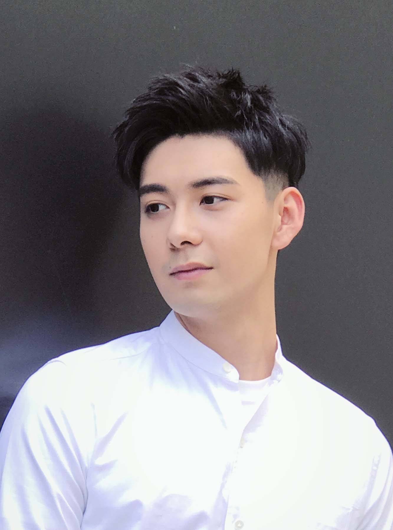 ทรงผมสไตล์หนุ่มญี่ปุ่น