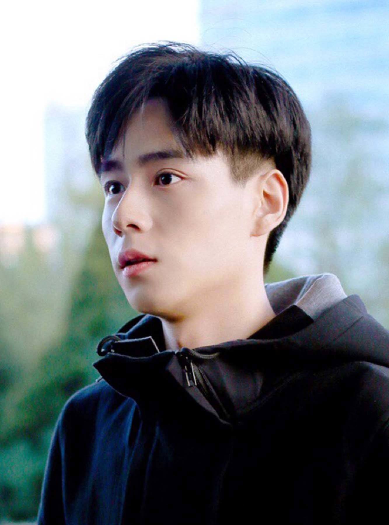 ทรง ผม ทอม