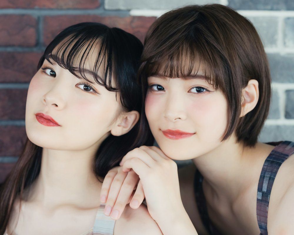 ผมบ๊อบสั้นหน้าม้าซีทรู (Credit: Shutterstock)