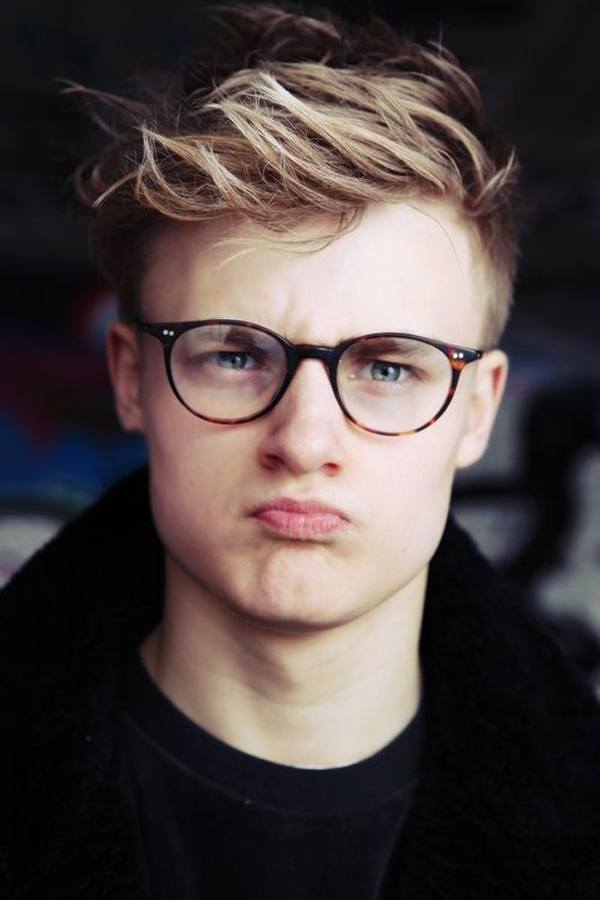 51 แบบทรงผมชายเท่ๆ พร้อม เทคนิคเลือกทรงผมชาย ให้เหมาะกับรูปหน้า