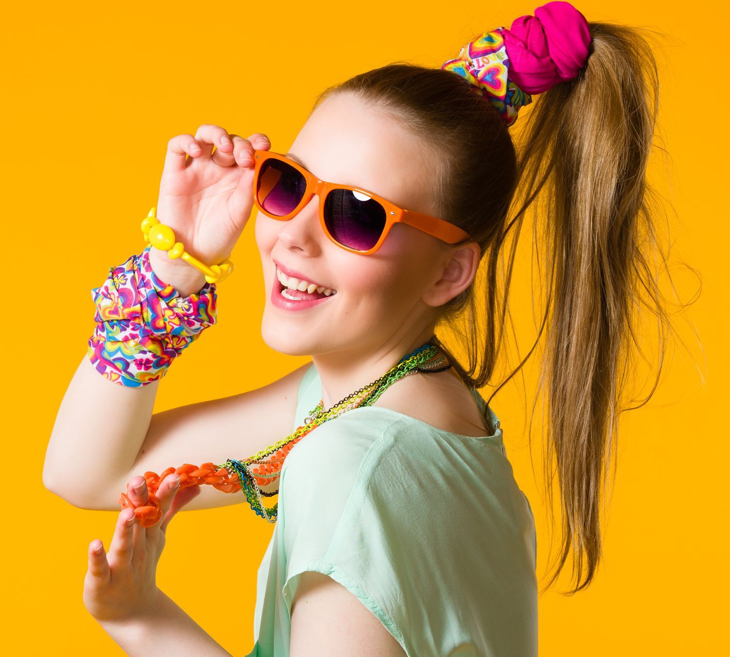 เครื่องประดับผมยุค 80s   (Credit: Rex by Shutterstock)