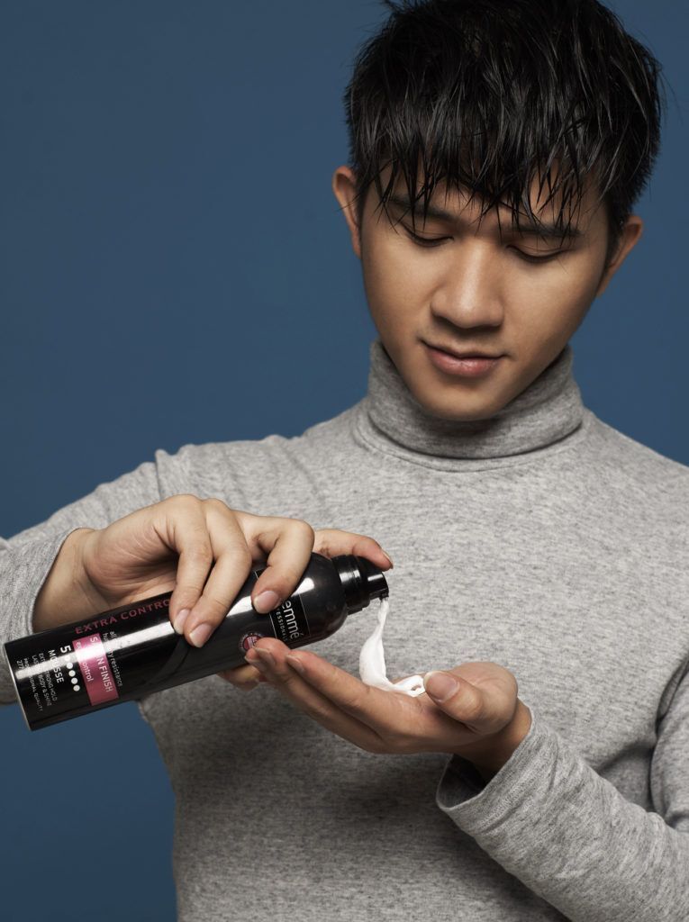 ทรงผมคอมม่า comma hair ทรงผมชายสไตล์เกาหลี ทรงผมชายเท่ๆ ผู้ชายผมสั้น วิธีเซ็ตผม