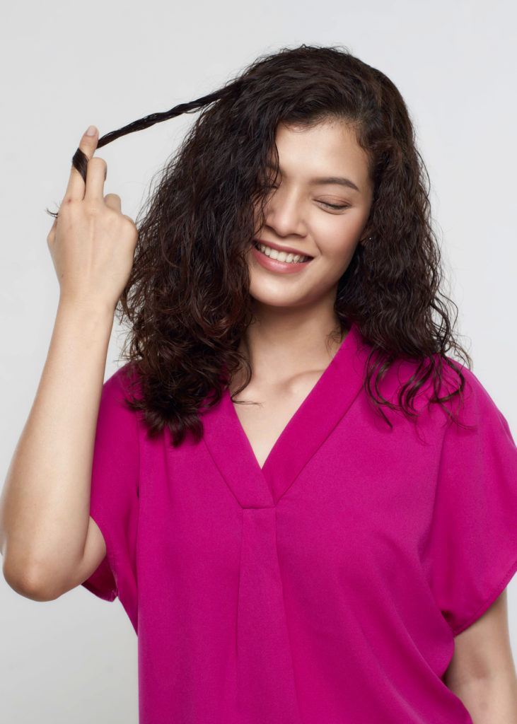 วิธีหวีผมหยิก