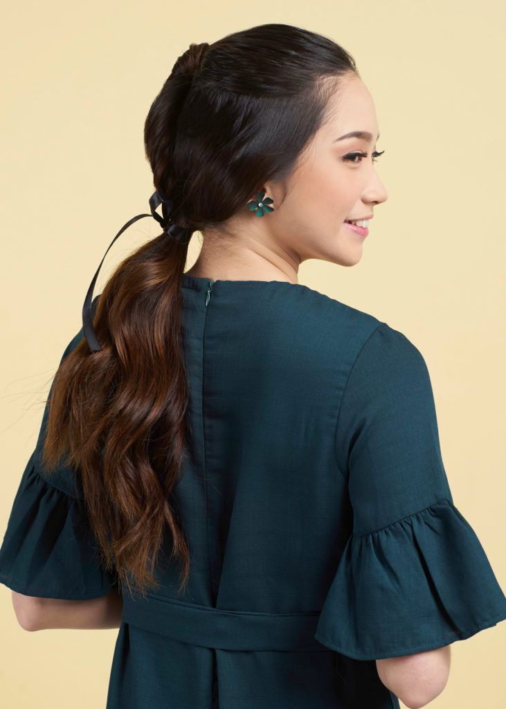 ถักเปียครึ่งหัว