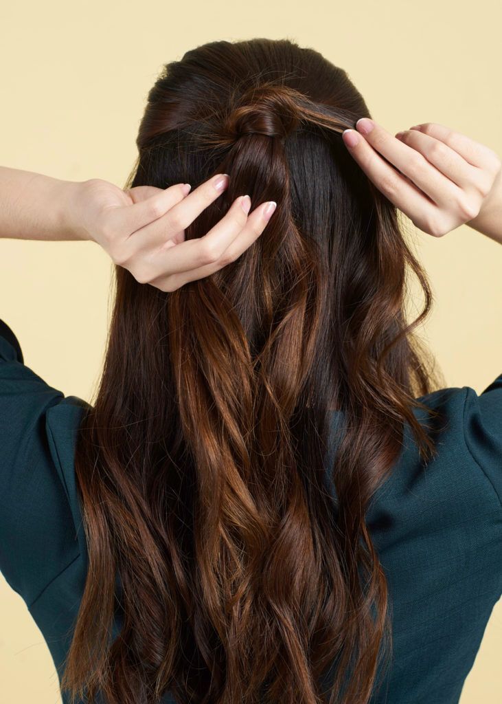 ถักเปียครึ่งหัว