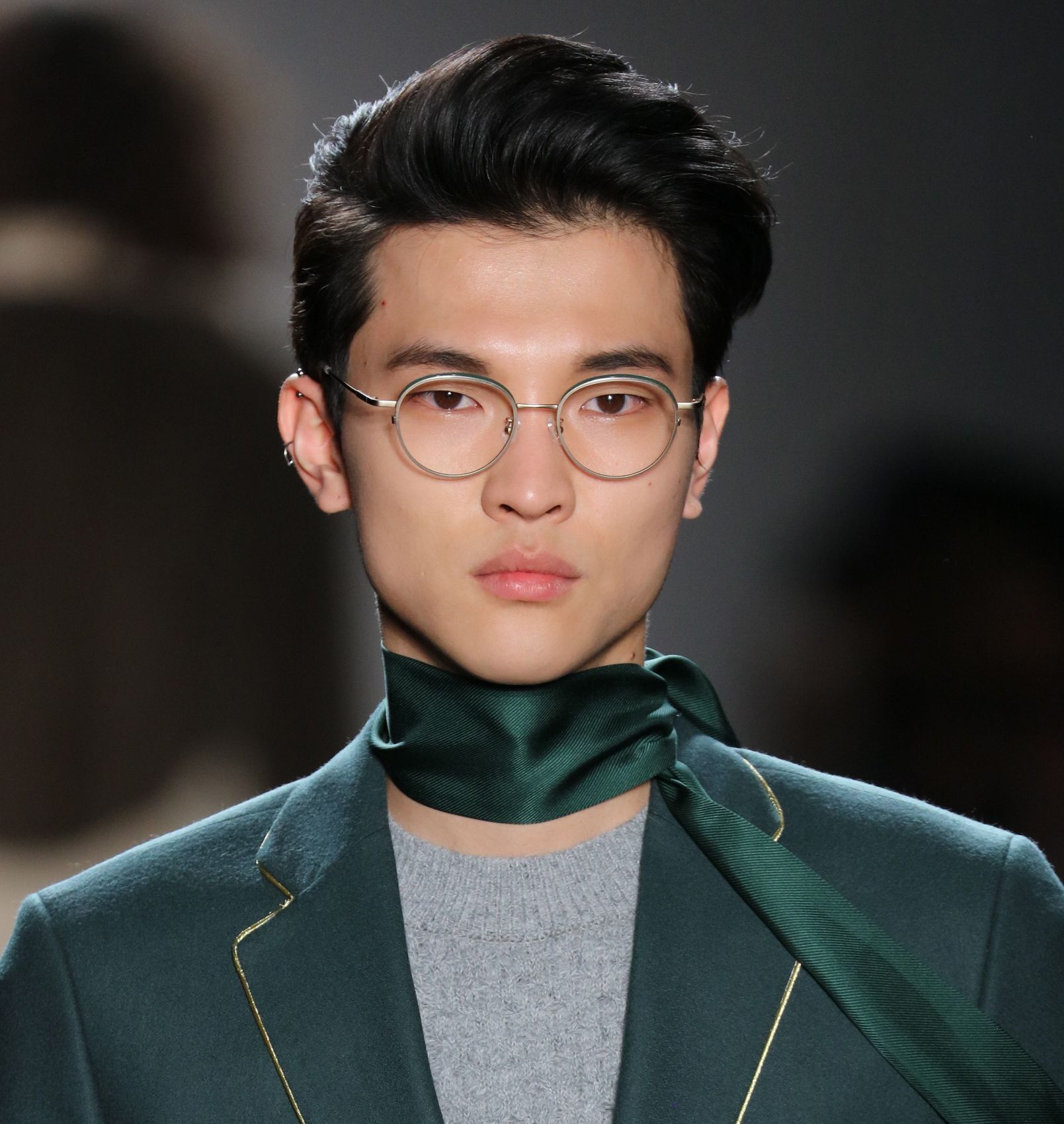 ทรงผมชายหน้ากลม