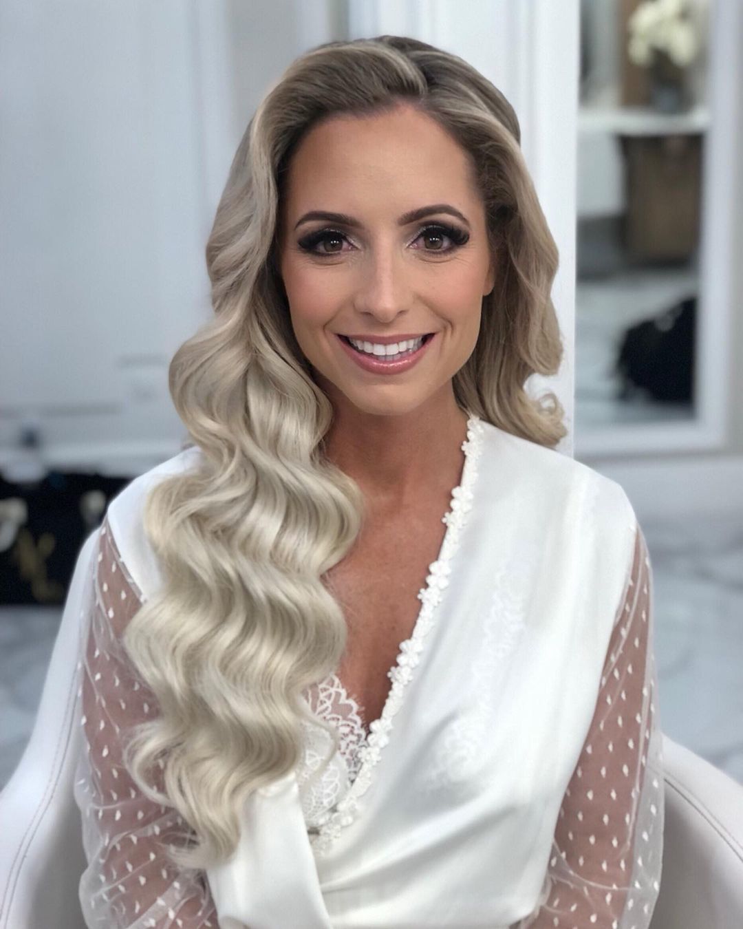 (Credit: instagram/@beyoutiful_bride)