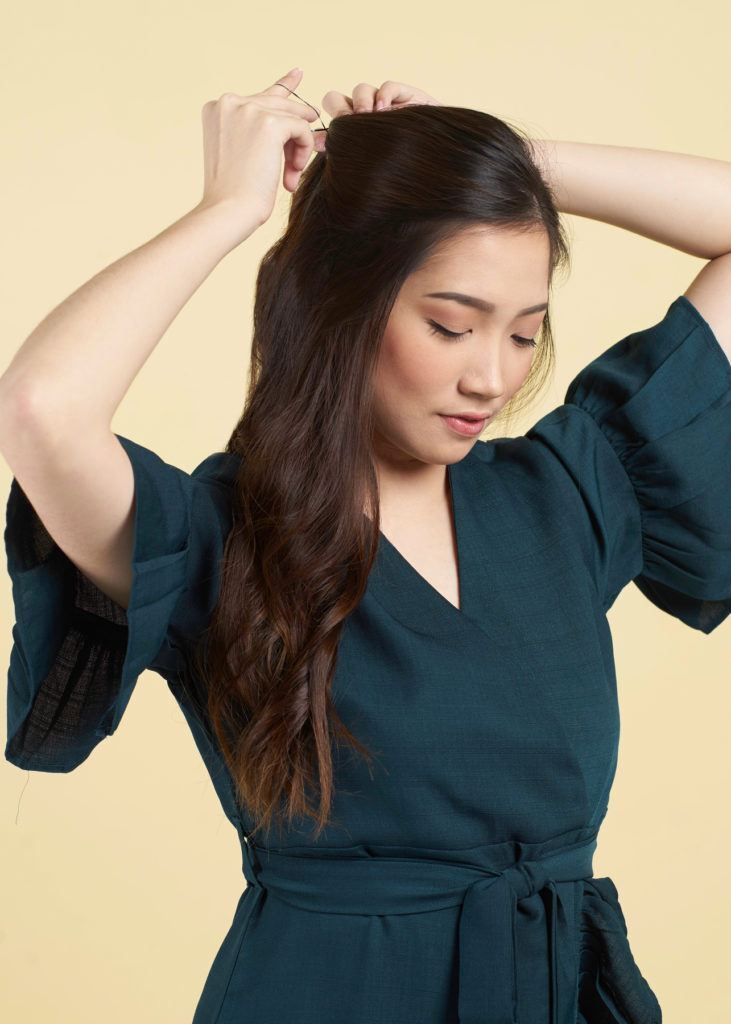 ถักเปียครึ่งหัว