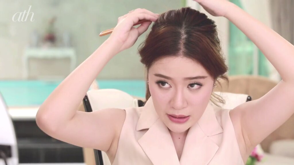 เกล้าผมประบ่า