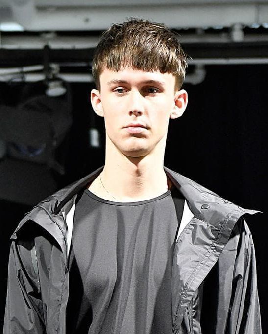 ไอเดียทรงผมผู้ชายไว้หน้าม้ากำลังมาแรง ดูหล่อดีมีสไตล์ เท่ก็ได้ น่ารักก็ด้วย