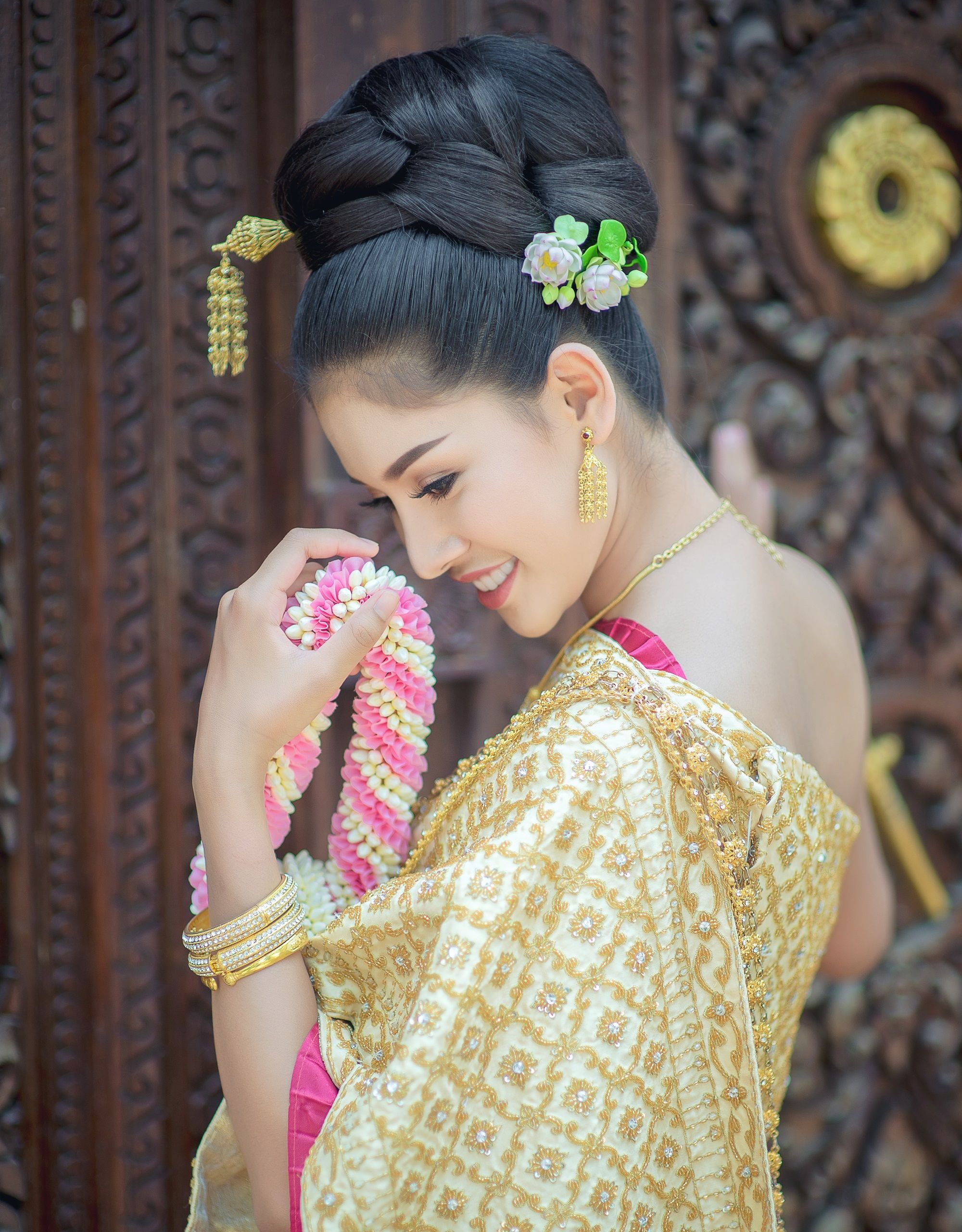 ทรงผมไทย (Credit: Shutterstock)