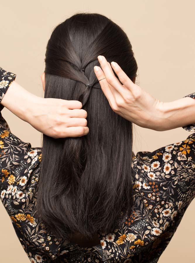 ทรงผมมัดครึ่งหัว