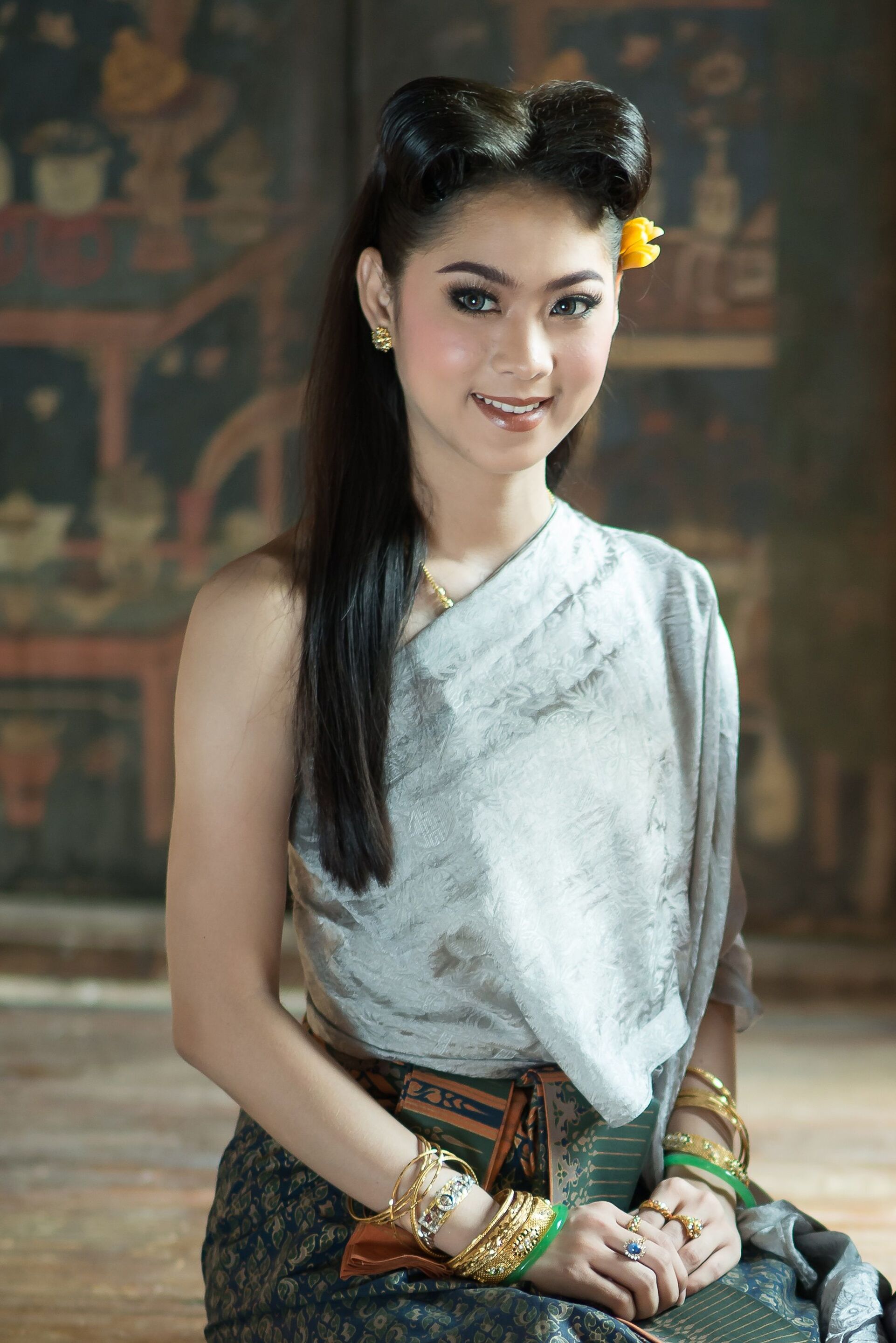 ทรงผมไทย อุ่นไอรัก