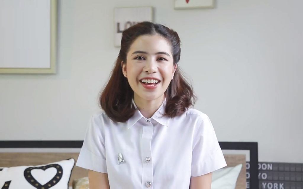 graduate-hairstyle-for-medium-hair