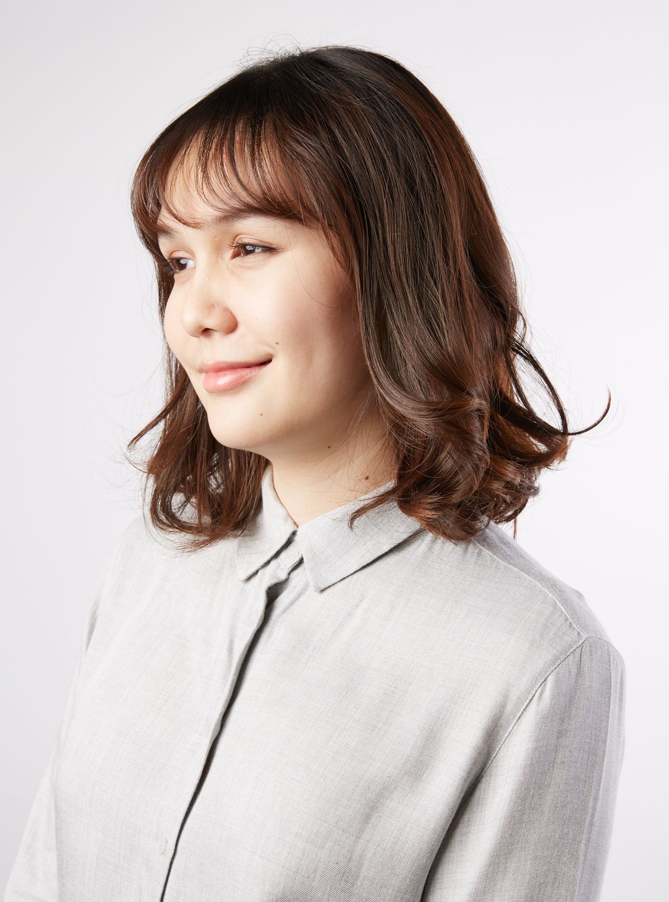 ผมประบ่าหน้าม้าปัดเบาบาง (Credit: Unilever Thailand)