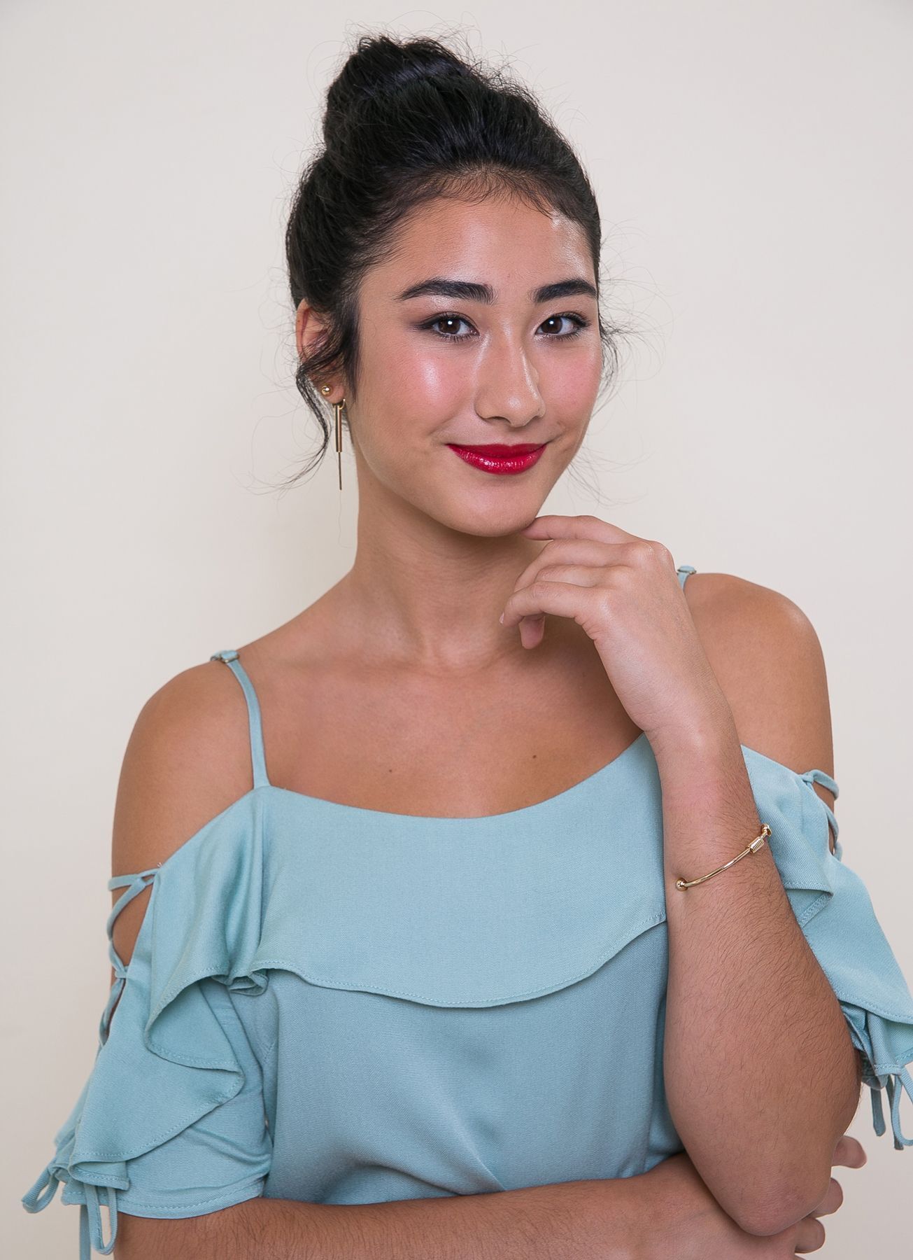 ไอเดียทรงผมเที่ยวผับ พร้อมให้สาวๆ ได้จัดหนักทุกปาร์ตี้แฮงค์เอาท์