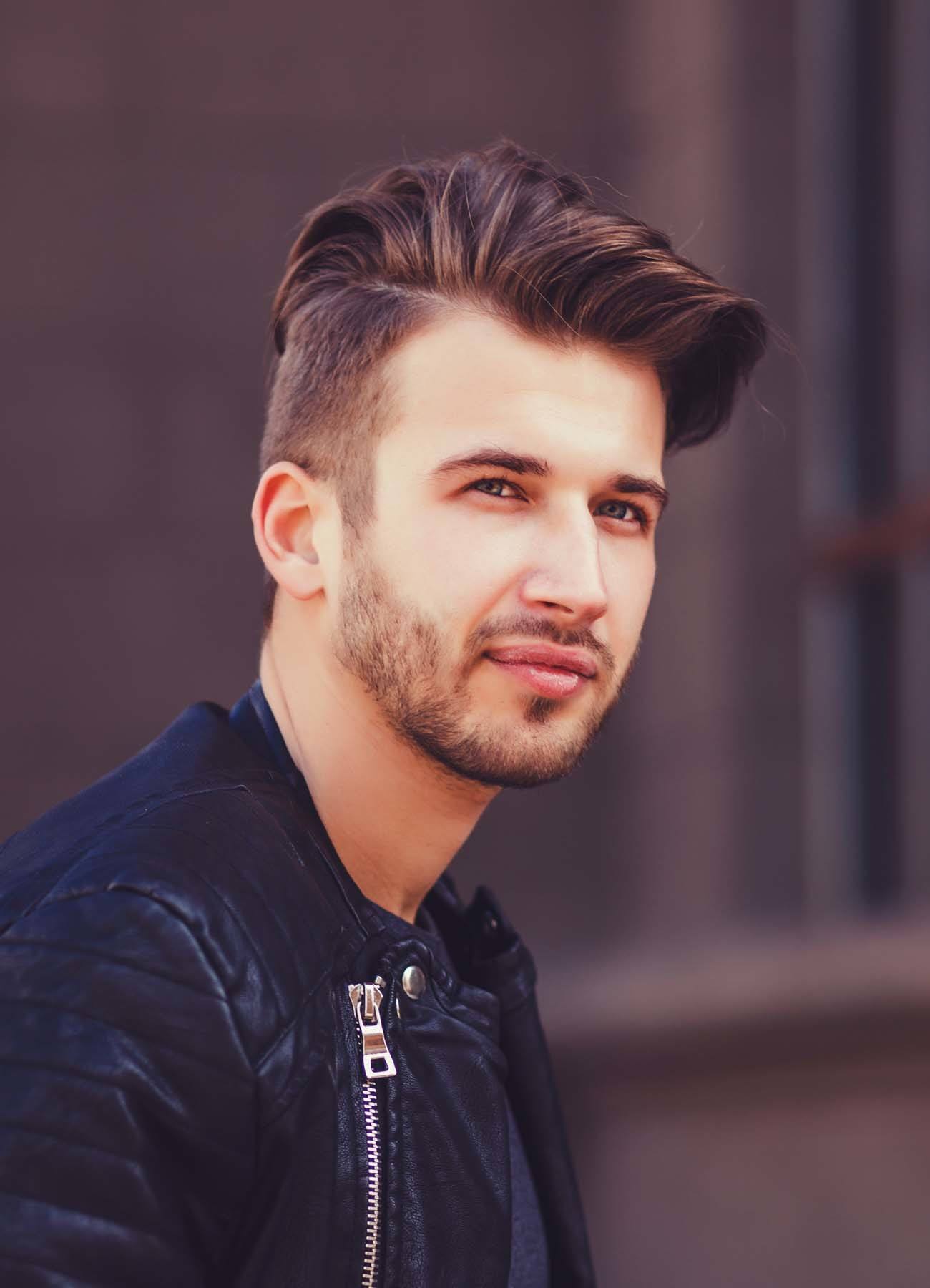 Loose side part (Credit: Rex by Shutterstock)