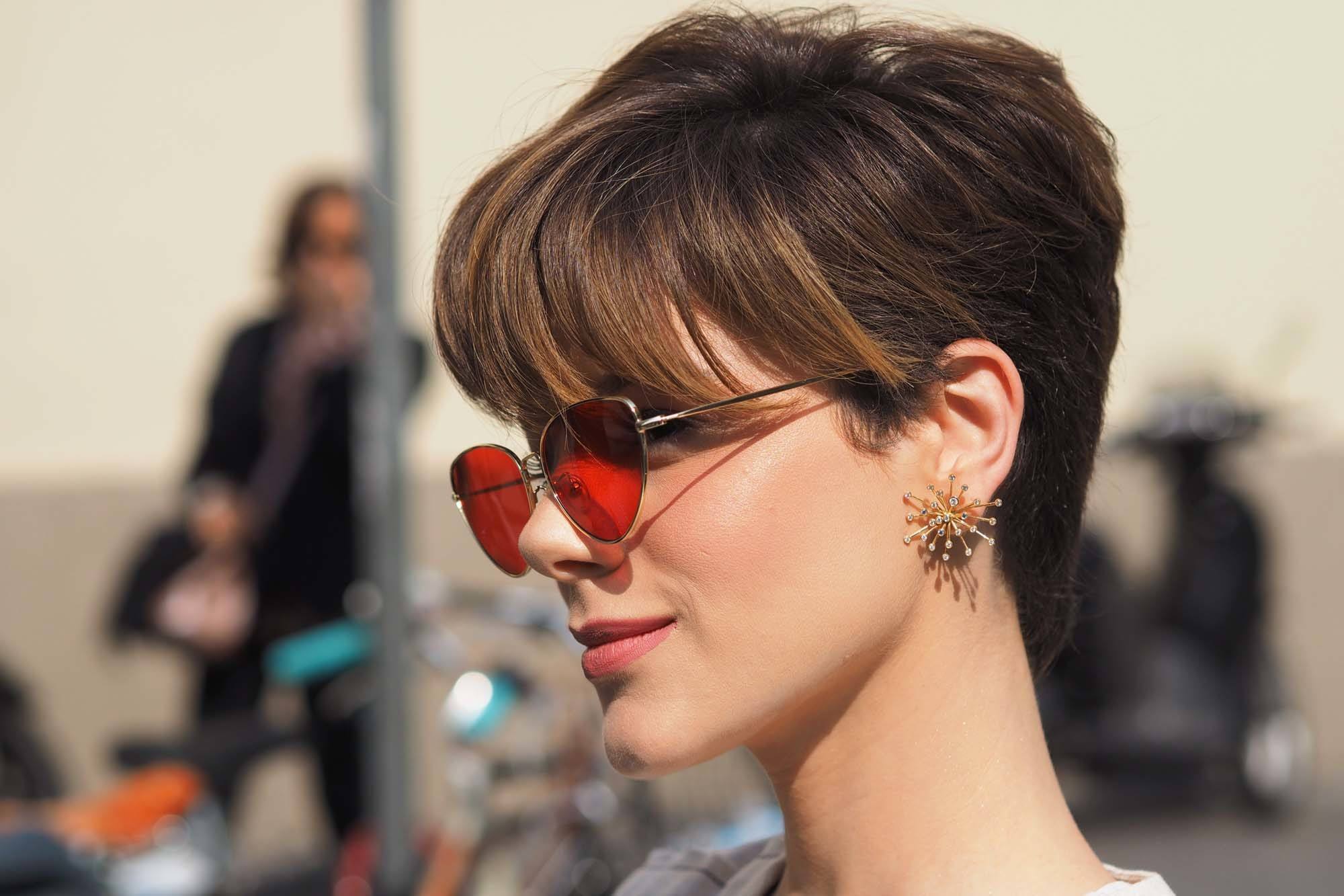 ทรงนี้ช่วยให้หน้าเหลี่ยมดูเก๋ขึ้นจริงๆ (Credit: Rex by Shutterstock)