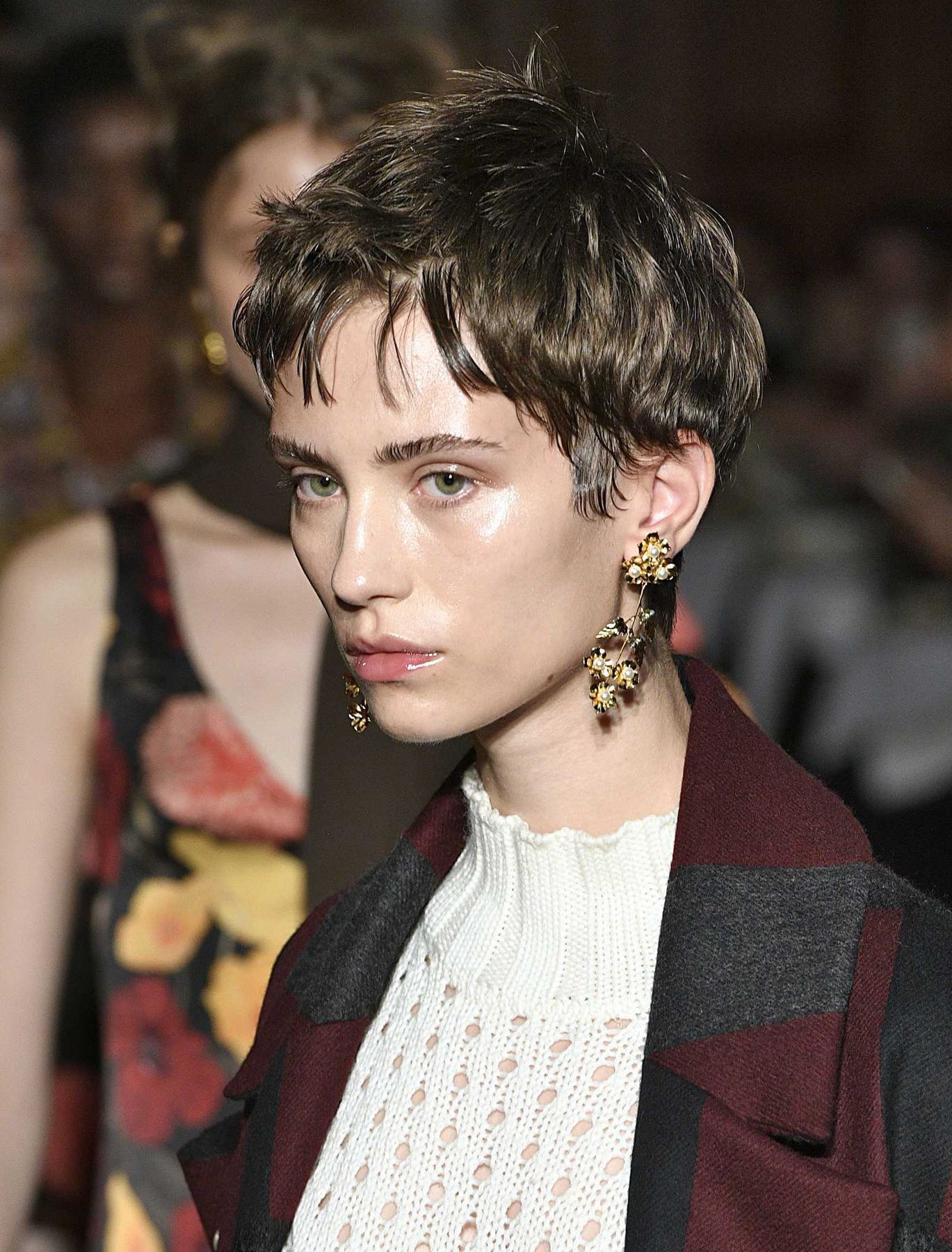 ผมหน้าม้าแบบ Boyish (Credit: indigitalimages.com)