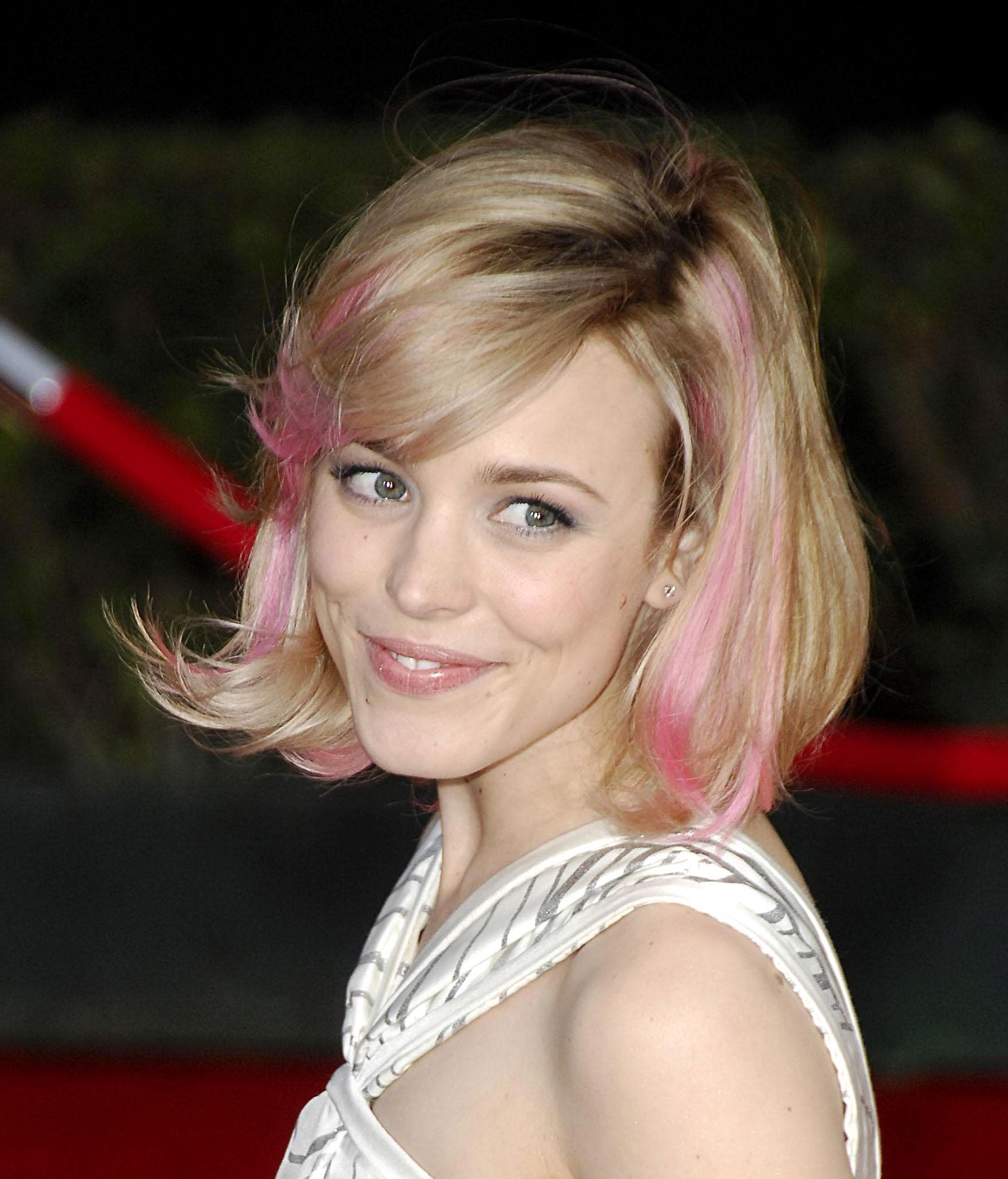 เทคนิคการเลือกทรงผมสั้น สำหรับคนหน้ายาว เสริมรูปหน้าให้ดูสวยเก๋