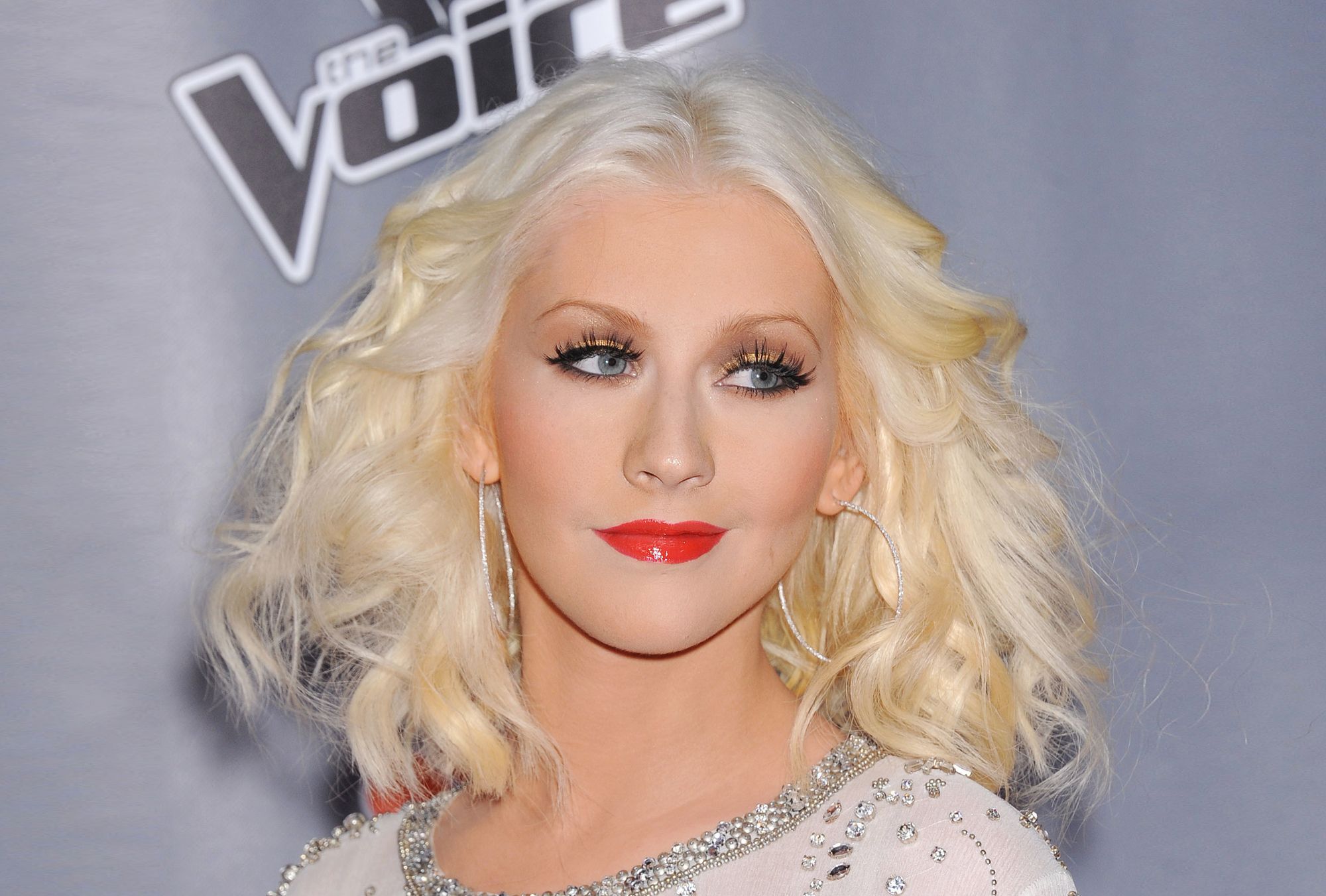 ทรง ผม ฟา ร่า สั้น