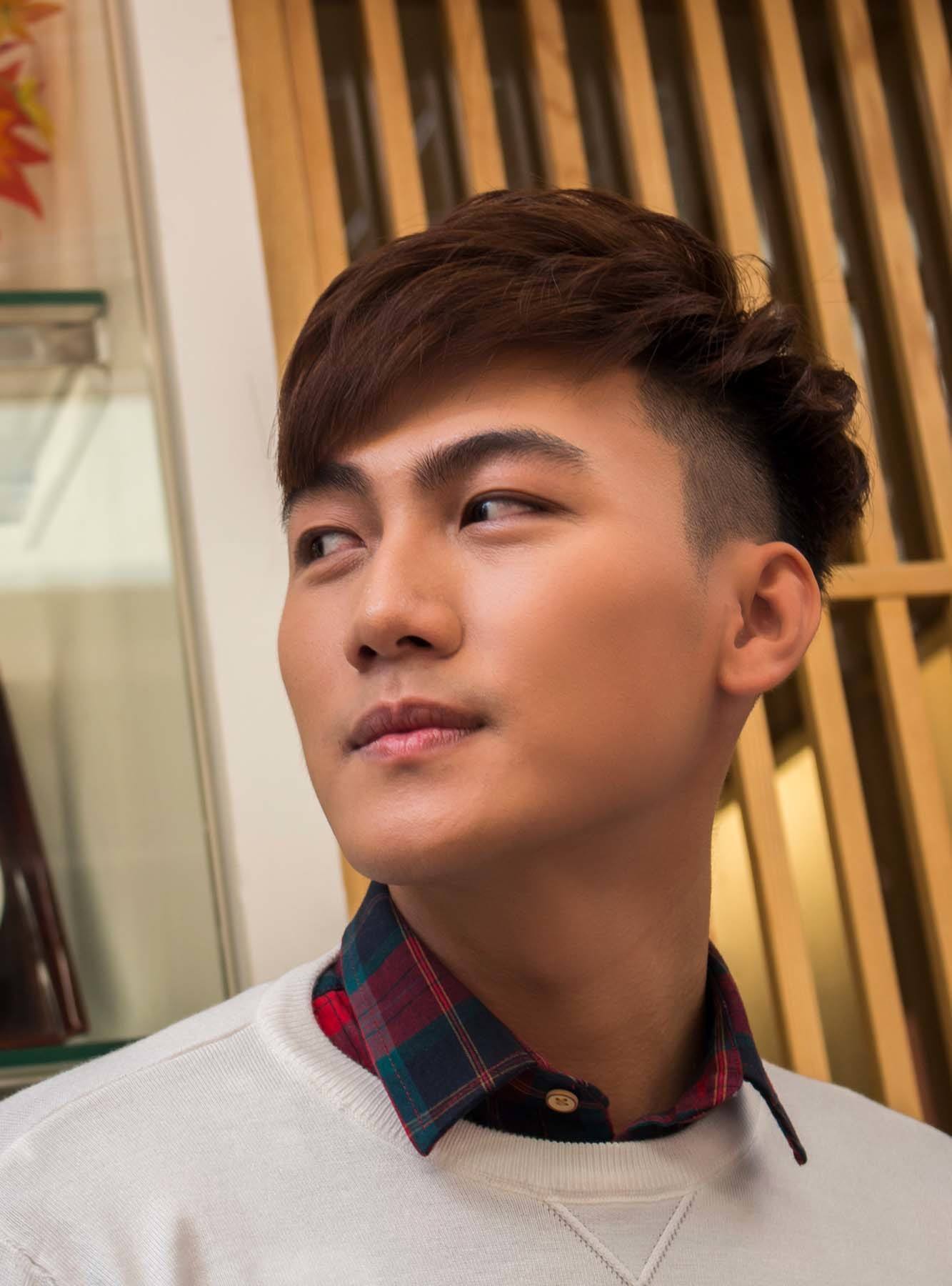 ผู้ชายไทยตัดผมสั้น