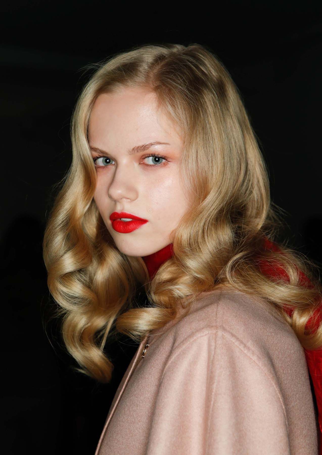 ดัดลอนวินเทจ (Credit: indigitalimages.com)