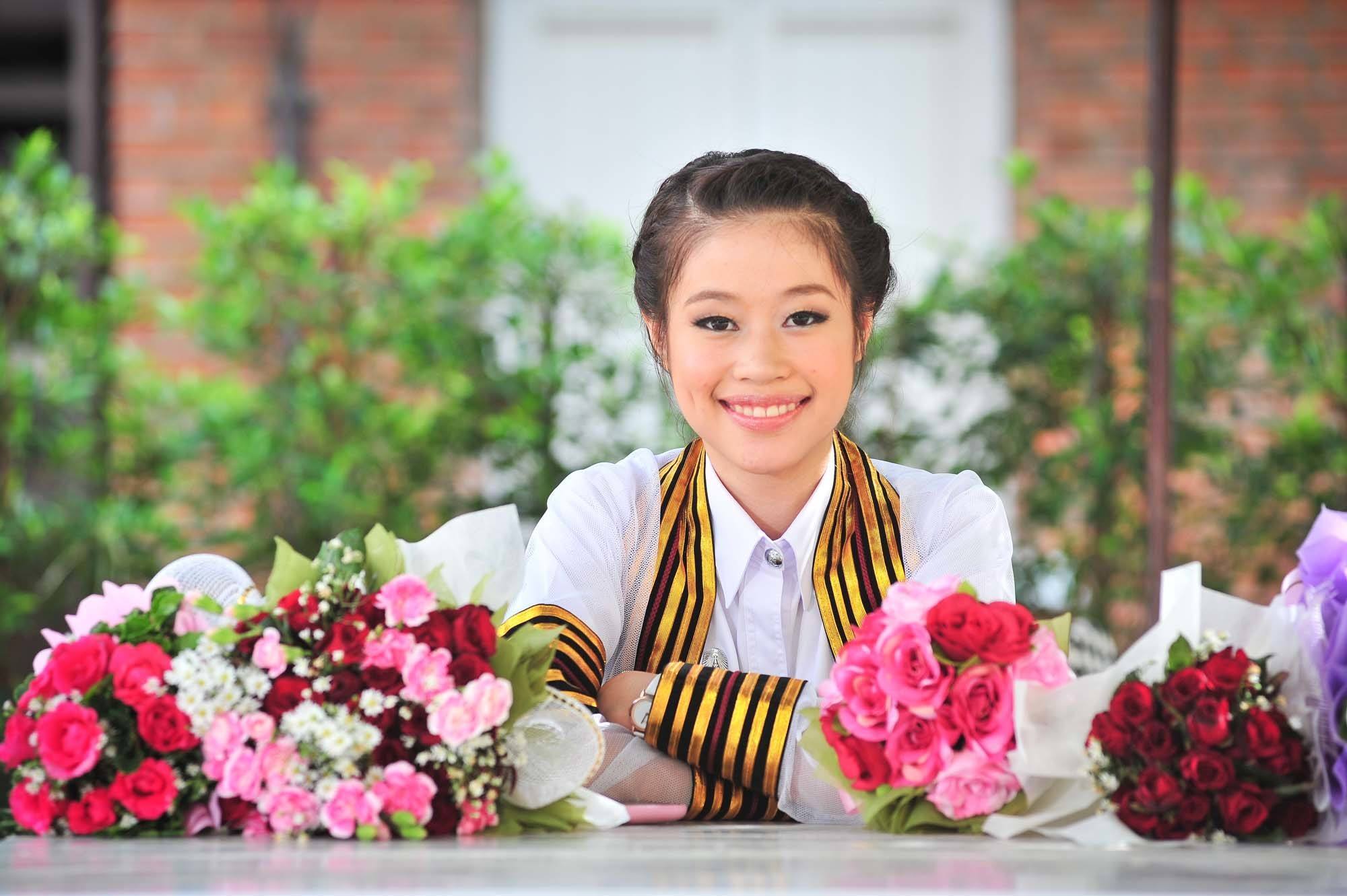 สเปรย์ผมดำ สีผมรับปริญญา