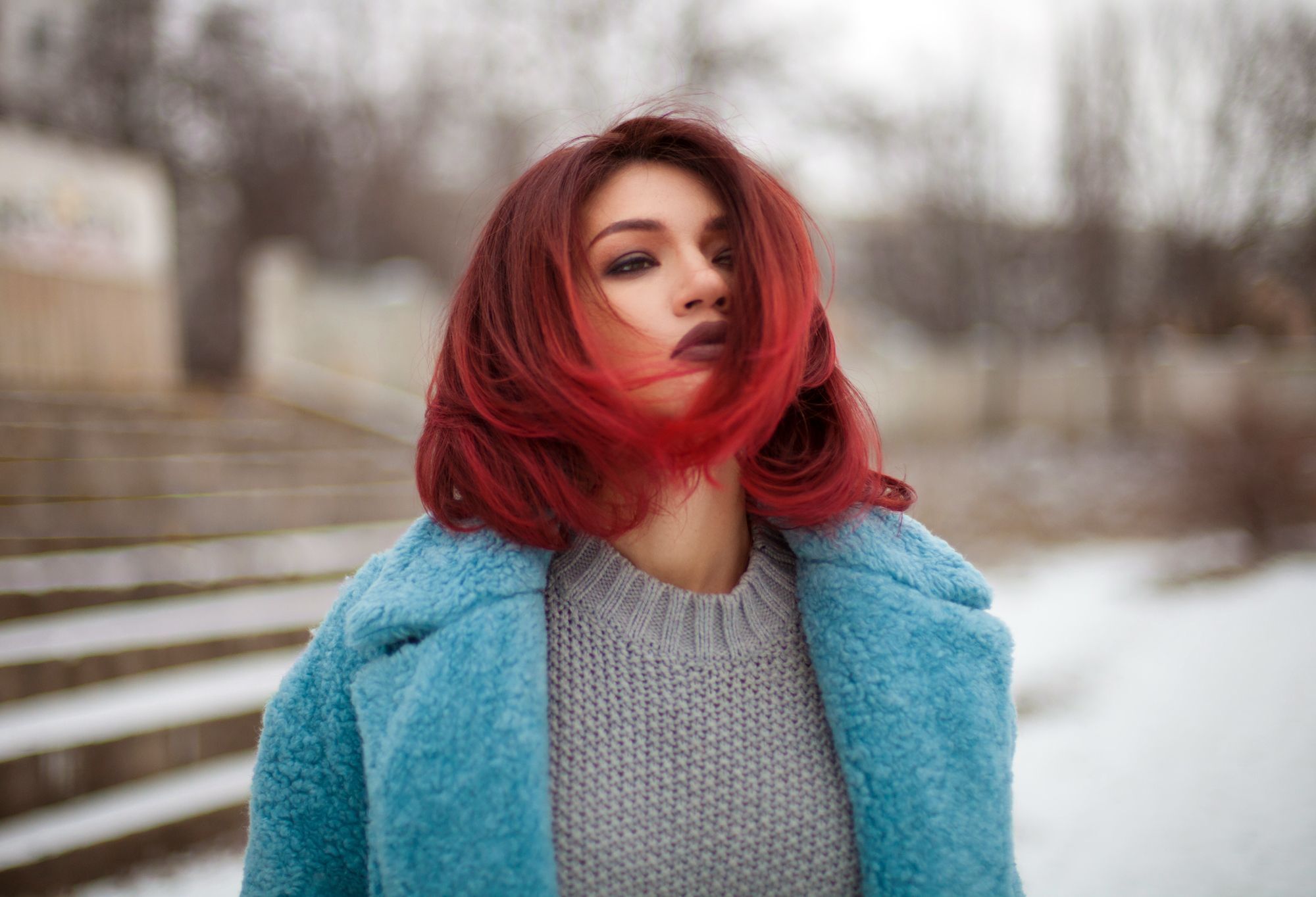 ผมสั้นสีแดง