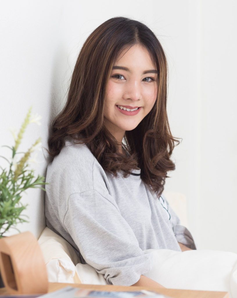ทรงผมยาวหน้ากลม