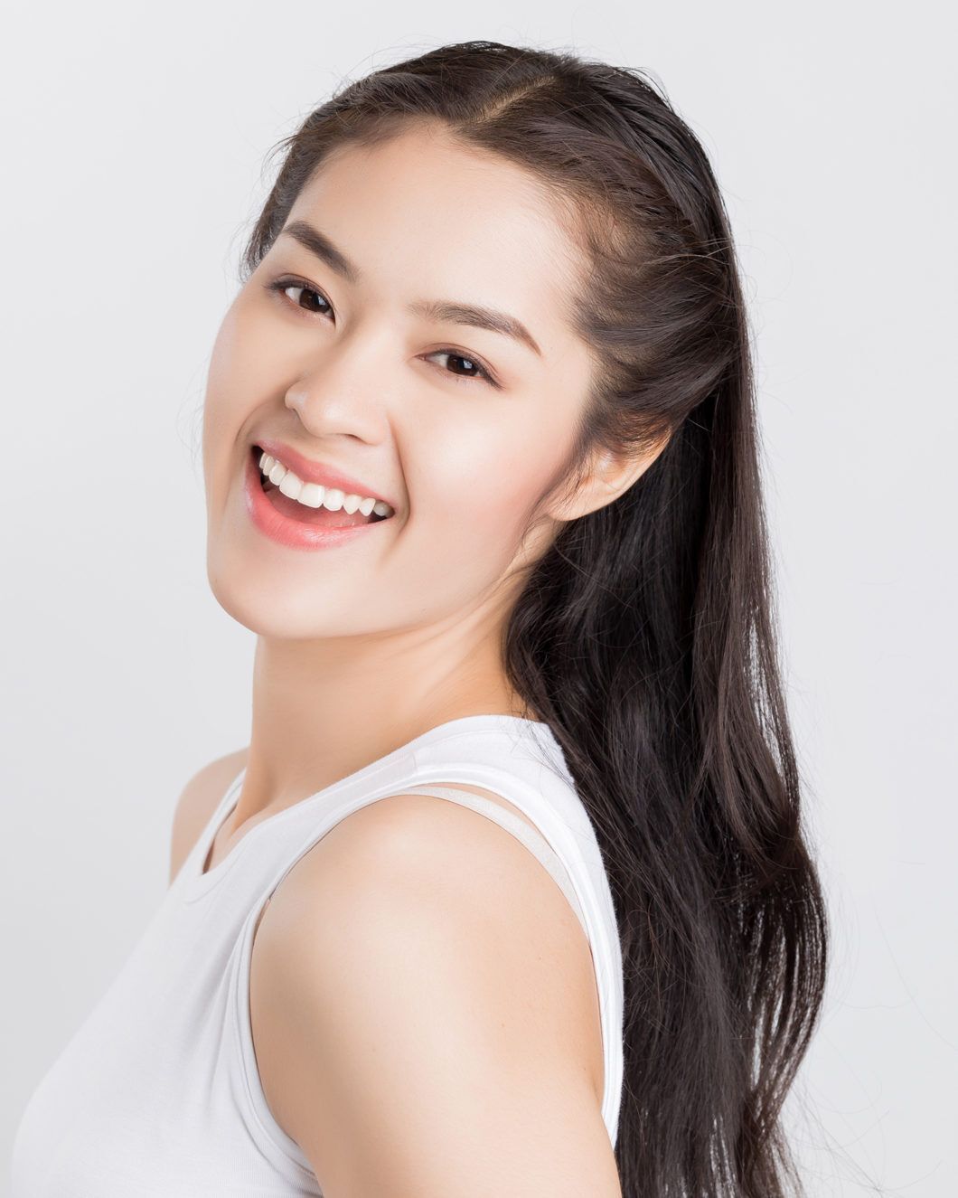 12 เฉด สีผมช็อคโกแลต สไตล์ย้อมผมสีน้ำตาลสวยๆ ไม่ตกเทรนด์